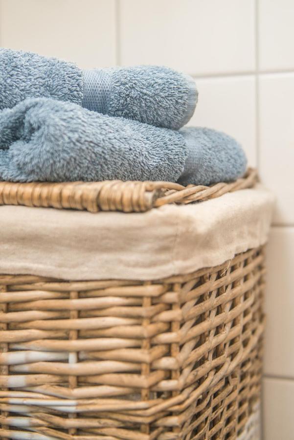 Broeks' Bed En Brood Bed & Breakfast Meerkerk Bagian luar foto