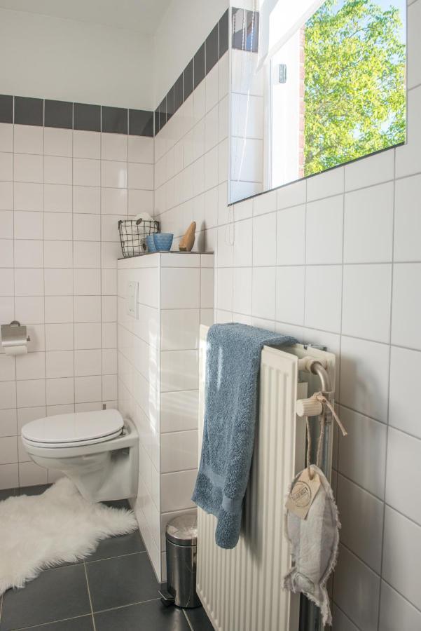 Broeks' Bed En Brood Bed & Breakfast Meerkerk Bagian luar foto